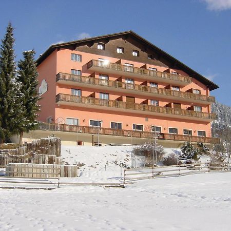 Jugendhotel Alpina Sedrun Luaran gambar