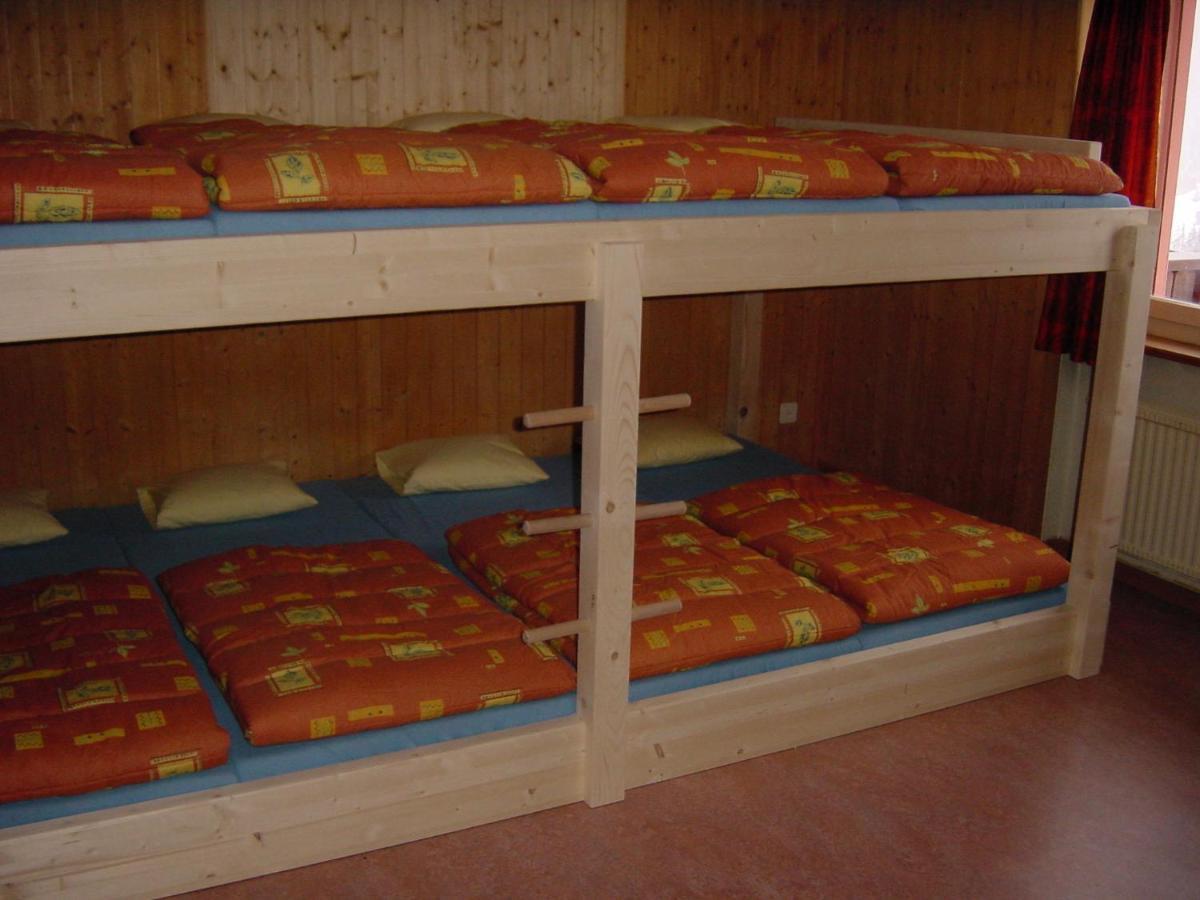 Jugendhotel Alpina Sedrun Luaran gambar